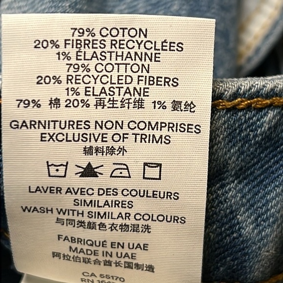 Frank and Oak Stevie Jean Cut off Shorts with side slits. Size 30 - Picture 13 of 13